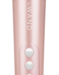 Massagestab „Petite Rechargeable Vibrating Massager“ in Reisegröße